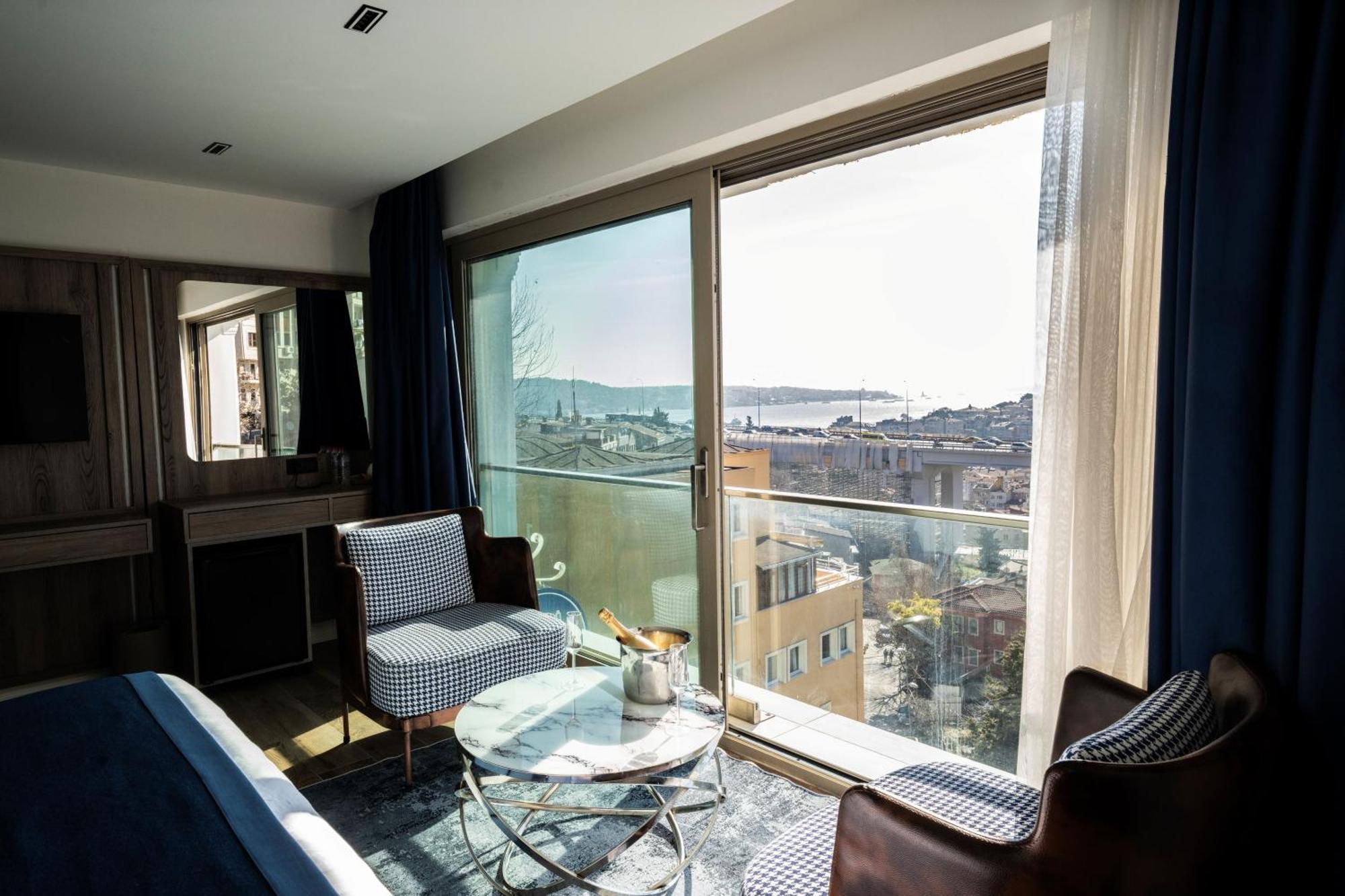 Mona Bosphorus Hotel Istanbul Exterior photo